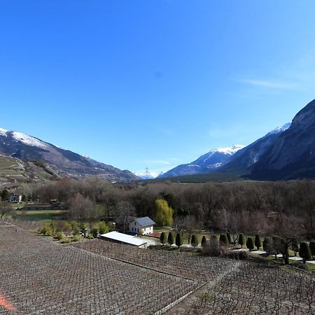 Bnb Vino Veritas Salgesch Exterior foto